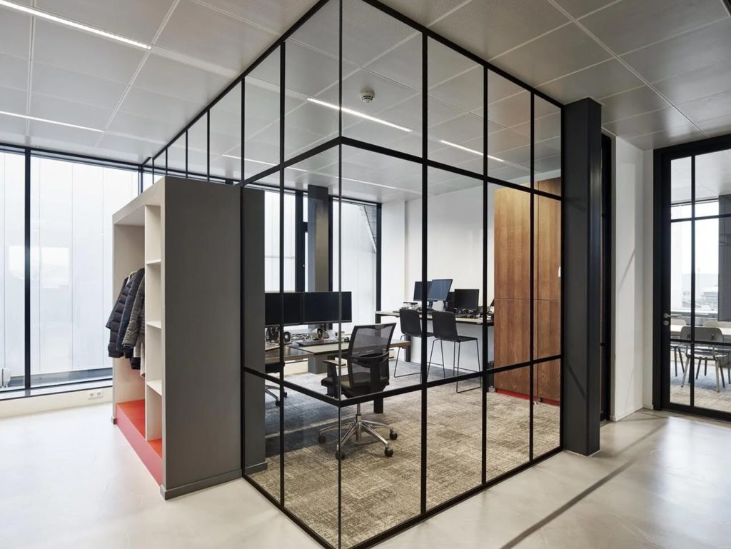 Boardroom partitions